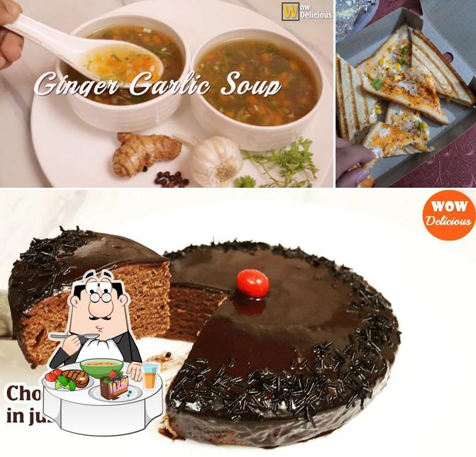 Hot and sour soup at WOW Delicious