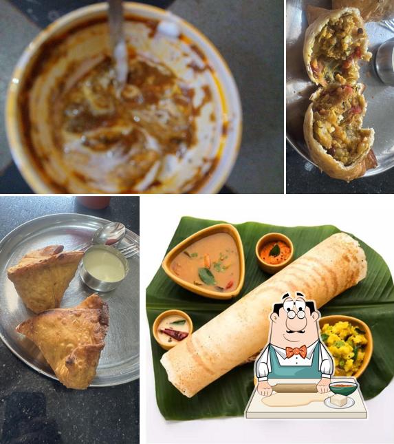 Samosa at Udupi Shree Krishna Veg Restaurant