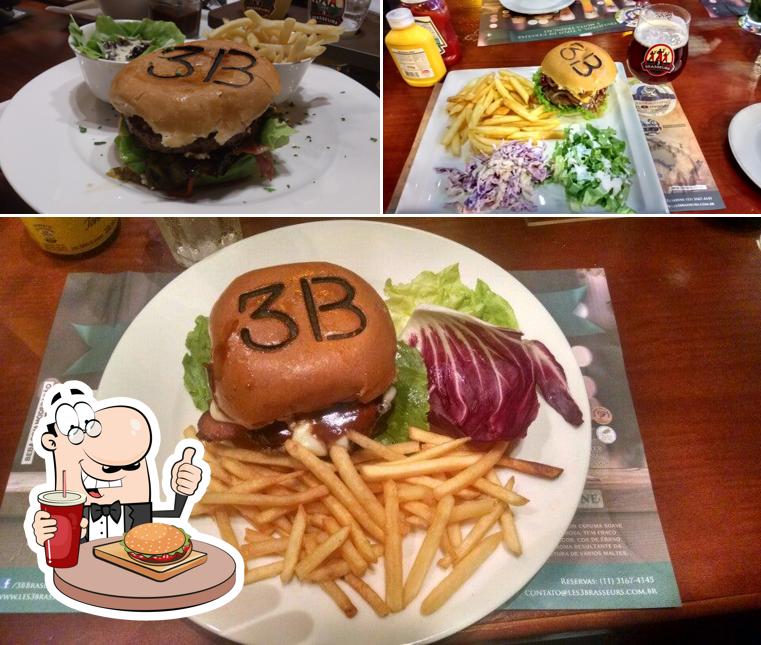 Consiga um hambúrguer no 3 Brasseurs Itaim