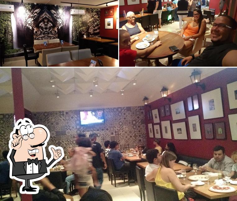 O interior do Pizza da Chapada