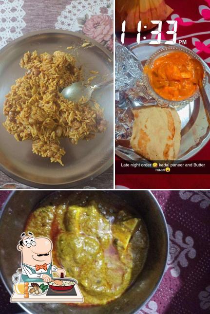 Fried rice at Kaka Shudh Bhojnalay