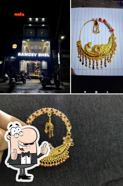 Here's a pic of Shree Ramdev Bhel And Icecream