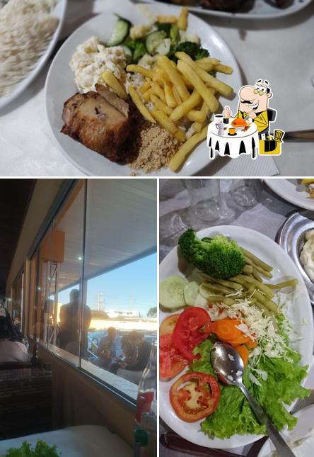 Comida em Restaurante E Costelão Avenida