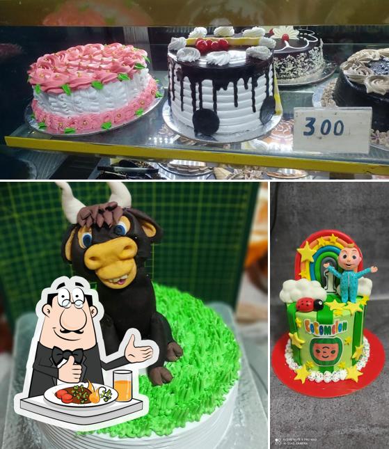 Ice cream at CAKE LOVERS