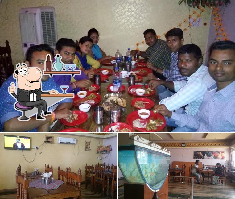 The interior of Thath Restaurant