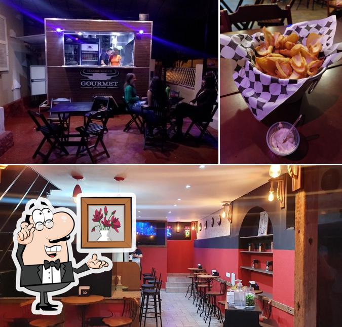 O interior do Ox Burguer Gourmet