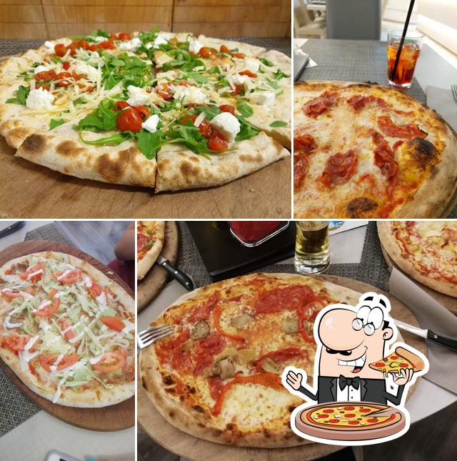 Ordina tra le svariate varianti di pizza