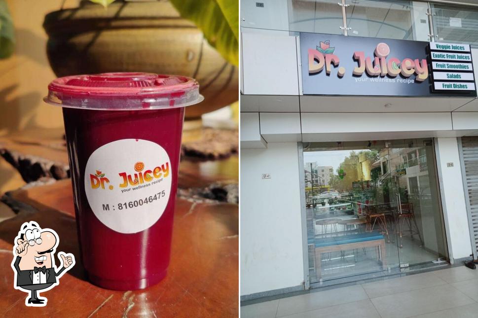 The interior of Dr Juicey