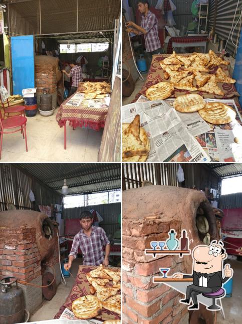 The interior of Afghani Roti Point نقطة روتي الأفغانية