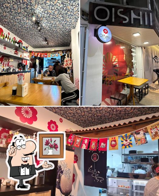 O interior do Oishii - cozinha e mercadinho japonês