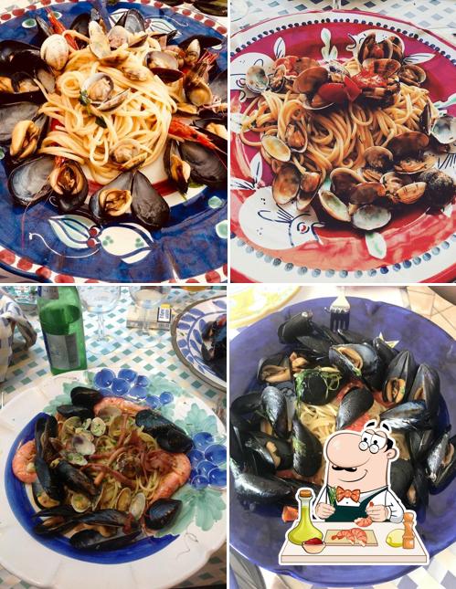 I clienti di Ristorante Aglio Olio E Pomodoro possono godersi diversi piatti di mare