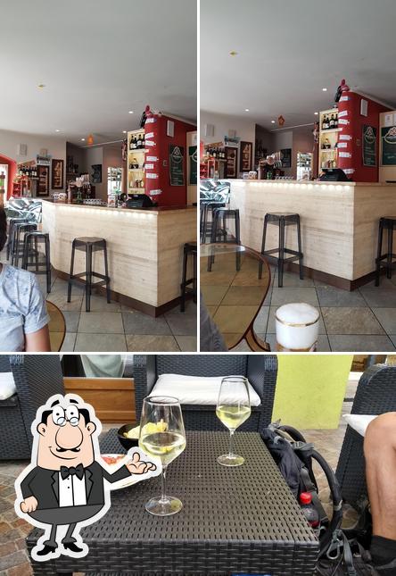 Gli interni di RISTORANTE PIZZERIA CAMPO BASE