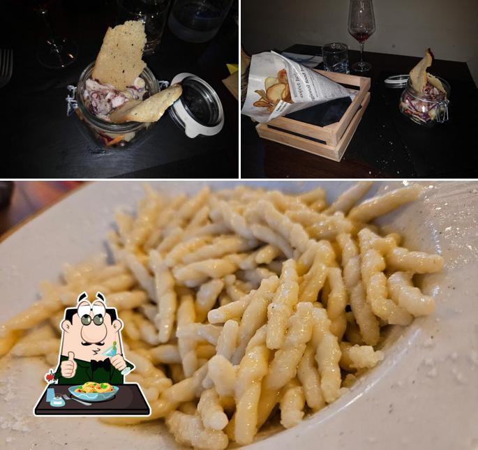 Maccheroni al formaggio al White House Bar