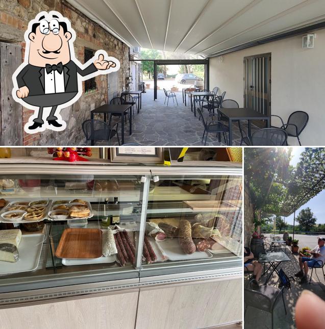 Siediti a un tavolo di BAR Panini Ai Sapori Di Una Volta