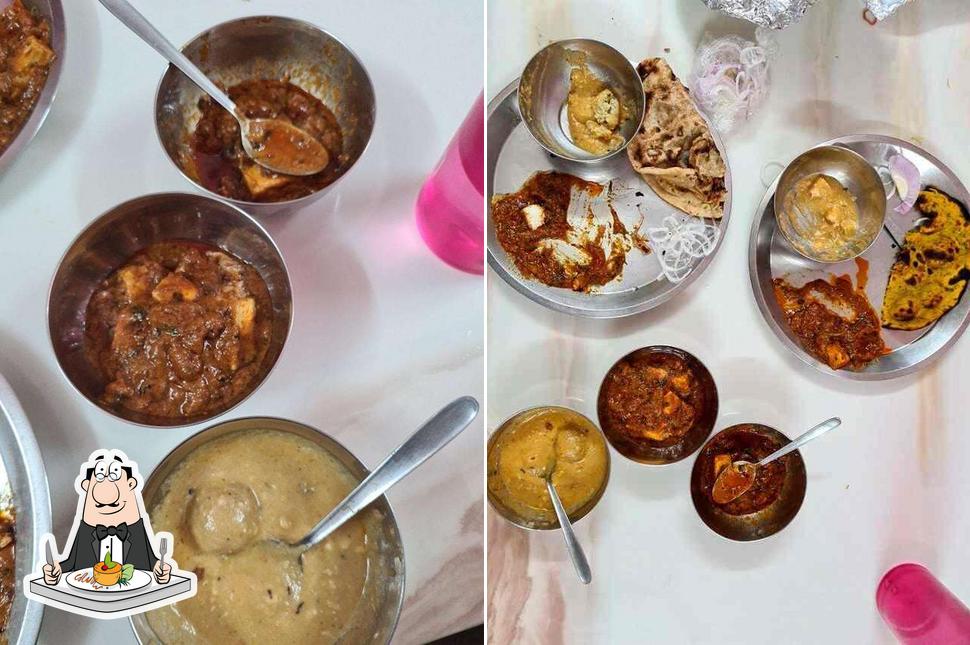 Meals at Jiwaji Club - The Club's Kitchen