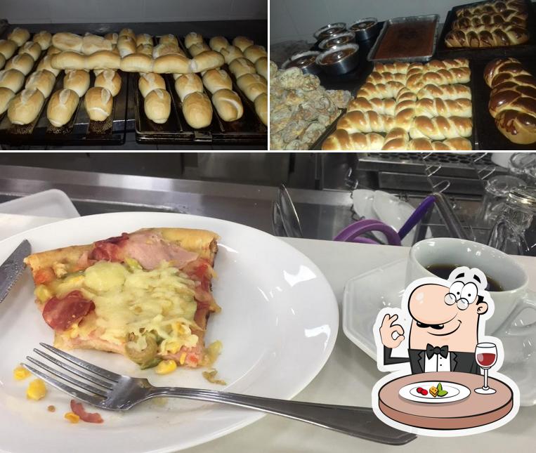 Comida em Padaria Master Pão