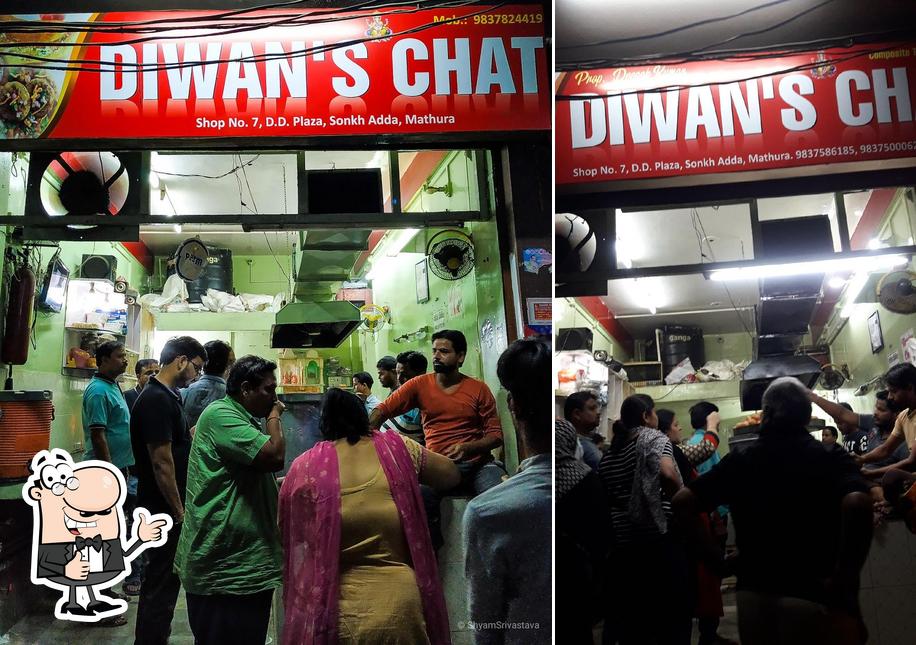 Here's a pic of Diwan chand kulfi wala &Chaat