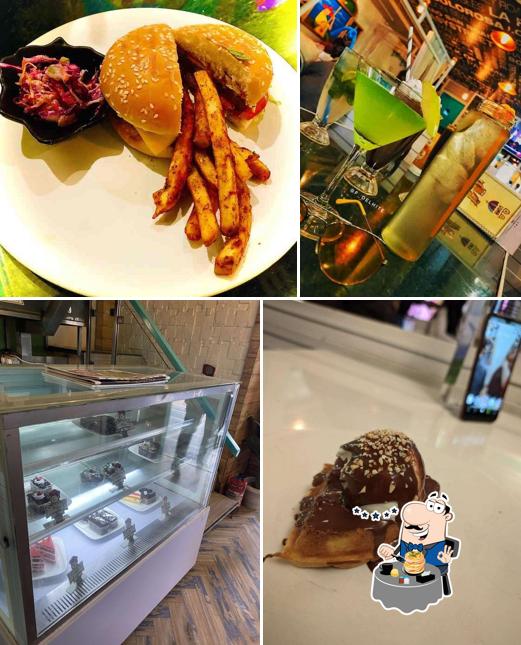 Food at cafe hawkers