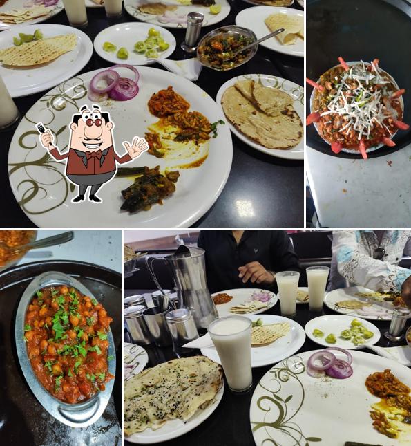 Meals at Hotel Purohit Pol Restaurant