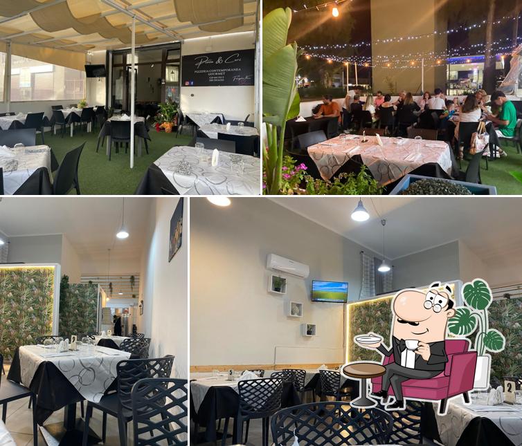 Dai un'occhiata agli interni di Pizza e Cori Pizzeria Ristorante