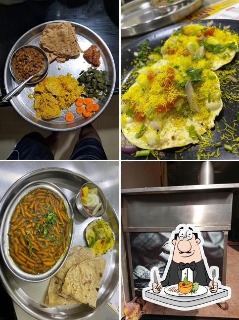 Food at Patil Bhojnalay