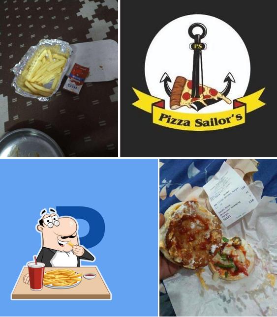 Order French fries at Pizza Sailorz
