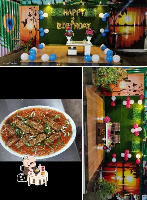 Food at HOTEL MAKHANLAL PURE VEG FAMILY RESTAURANT BHAU KA DHABA