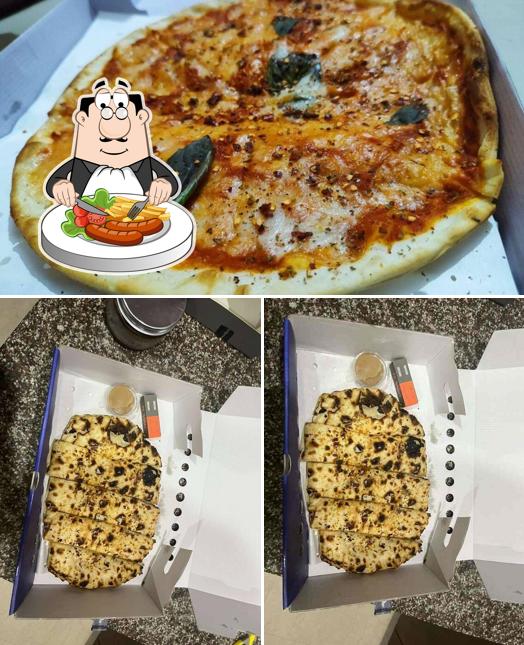 Food at Nomad Pizza - Traveller Series