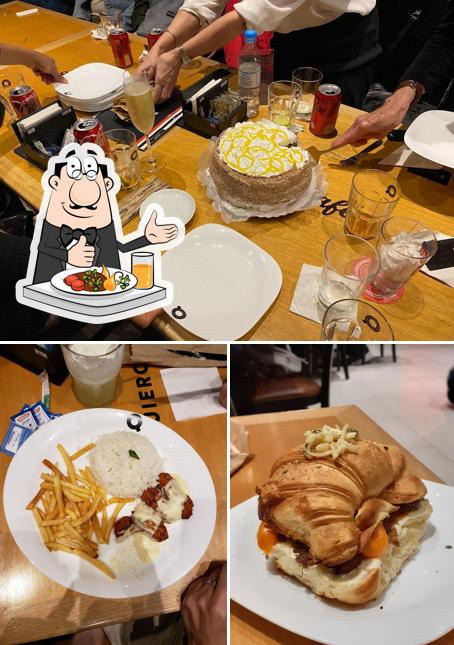 Comida em Quiero Café