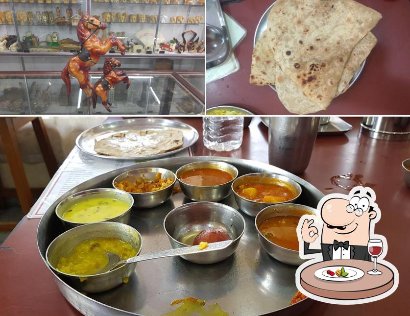 Food at Pankaj Bhojanalaya(Pure veg & Jain food)