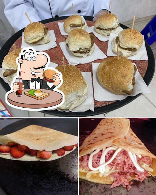 Peça um hambúrguer no Míliza’s Crepe Francês a domicílio