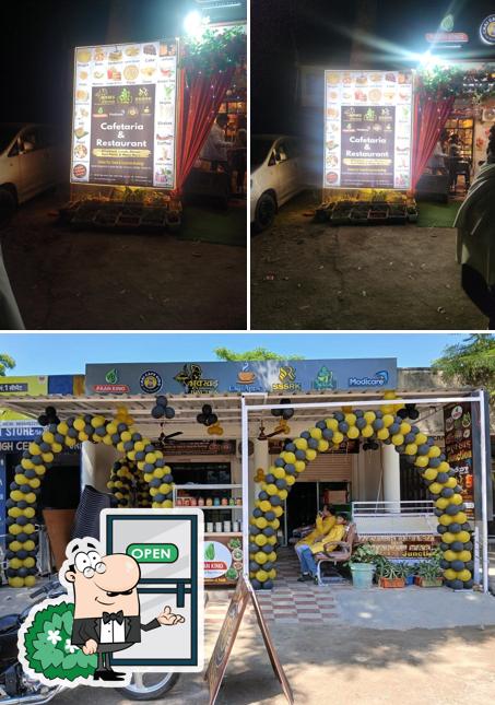 The exterior of Bhukkhad Junction