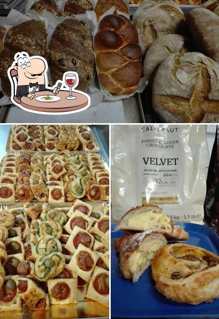 Platti al Al Vicolo Dell' Ombra Di Lanzeni Francesco & C. S.N.C