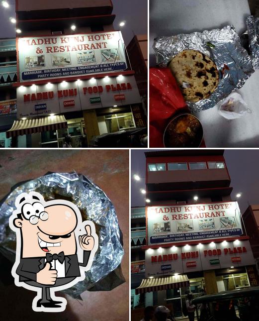 Madhu Kunj hotel restaurant