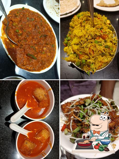 Chicken curry at Malashree Pure Veg, Kalewadi