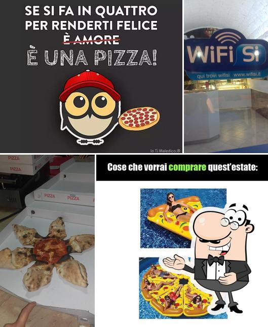 Mickey Mouse Polleria Chicken Food