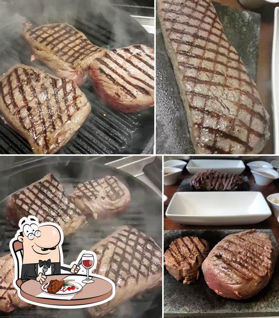 Restaurant Chez John The Roadhouse