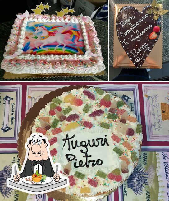 Platti al Bar Pasticceria Fiordaliso