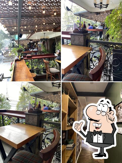 The interior of Café LakeSide