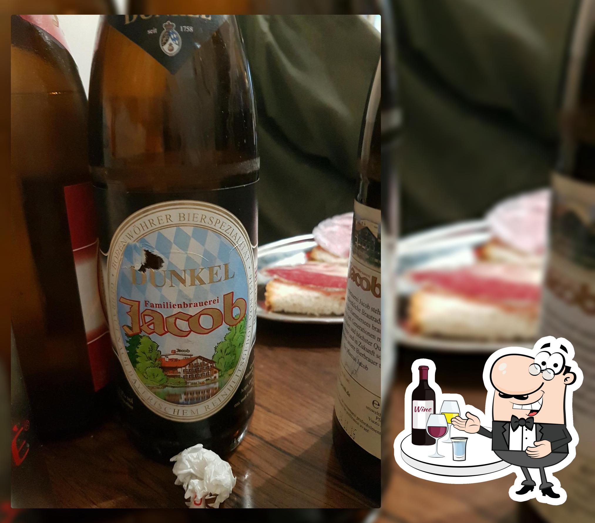 Bar Market Il Sorriso offre un'ampia gamma di cocktail e drink alcolici