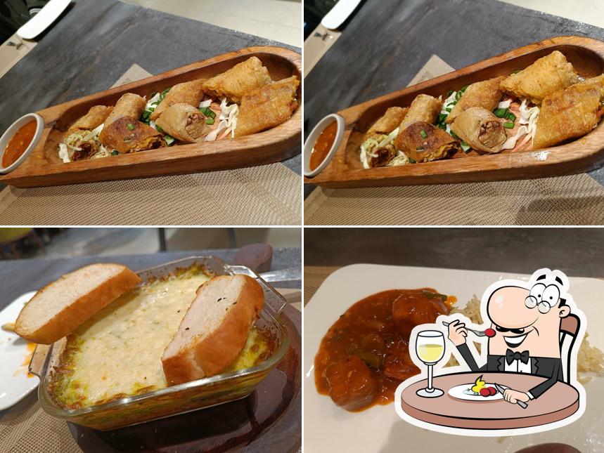 Meals at The Sapphire