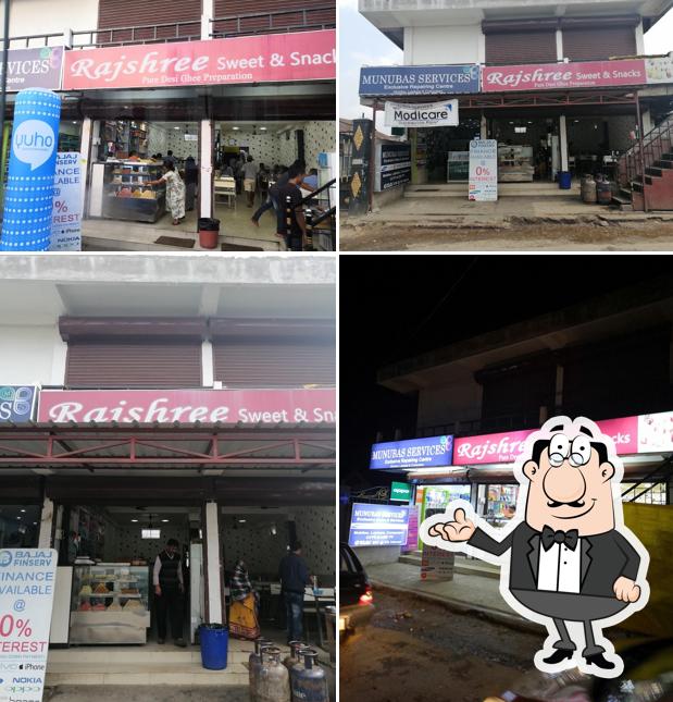 The interior of Rajashree Sweets and Snacks