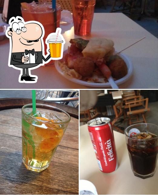 Goditi qualcosa da bere a Nostress