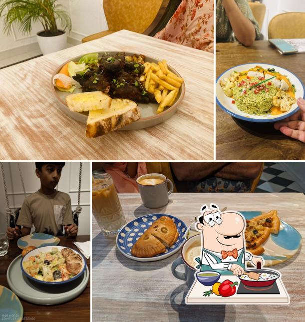 Paella at LADY LOAFELLA