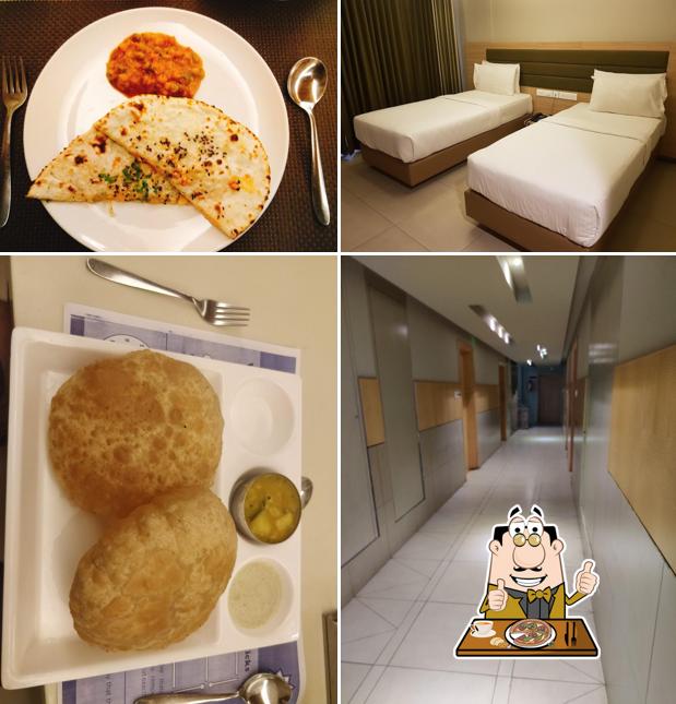 Pick different kinds of pizza