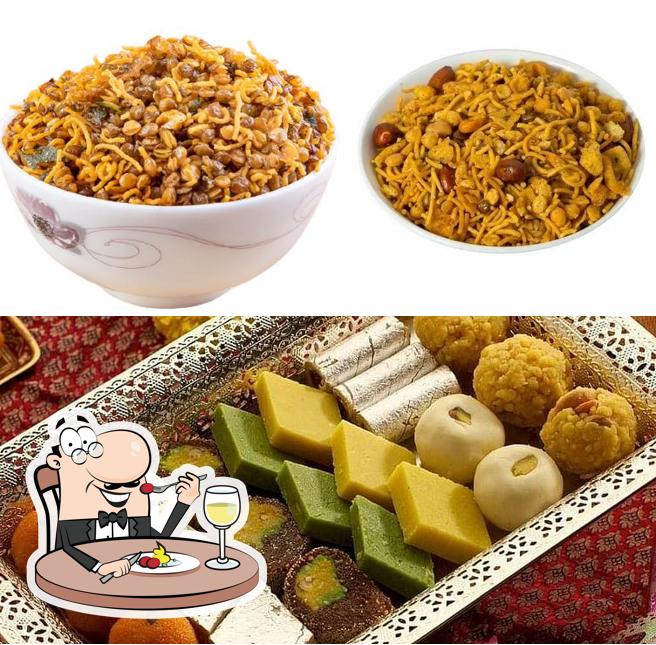 Food at Deepam Sweets
