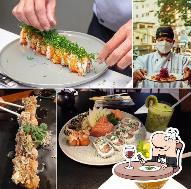 Platos en sushi tawa