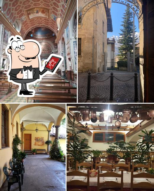 Curiosa tra l'area esterna di Albergo Ristorante Esposito