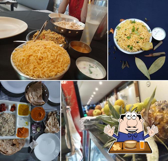 Food at GRAND CARAVAN FAMILY RESTAURANT