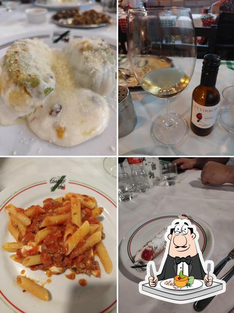 Comida em Cantina do Piero